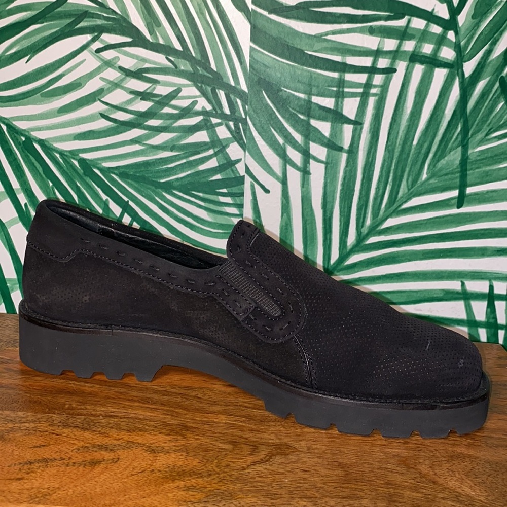 Tommy Bahama Black Suede Sand Bar Loafers Men’s 9 - Picture 6 of 9